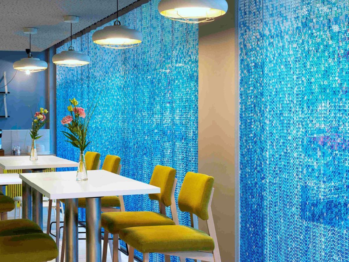 Adagio Centre 4*